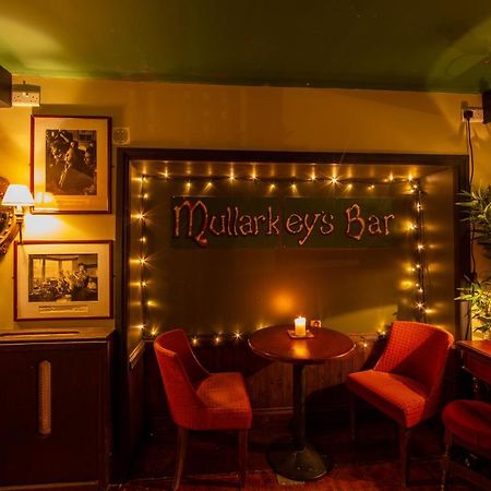 Foyles Hotel Клифдън Екстериор снимка