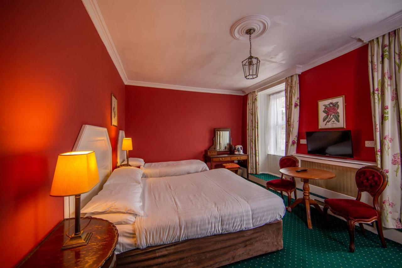 Foyles Hotel Клифдън Екстериор снимка