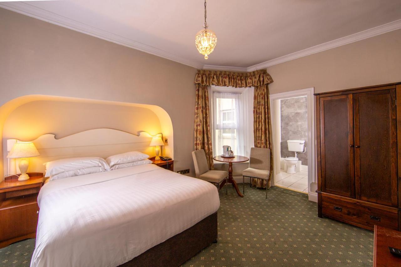 Foyles Hotel Клифдън Екстериор снимка