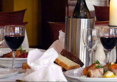 Foyles Hotel Клифдън Екстериор снимка